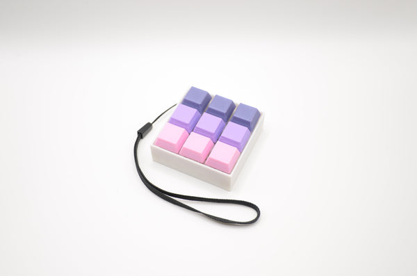 9 Key Keyboard Fidget Keychain — Custom Switches & Colors
